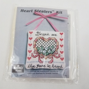 ! DMC Counted Cross Stitch Kit Heart Stealers Kit‎